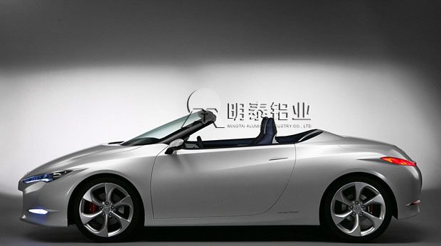 汽車(chē)銷(xiāo)量只增不減，汽車(chē)鋁板優(yōu)勢(shì)突出
